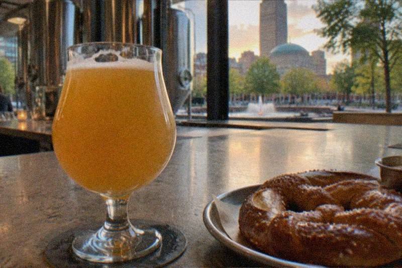 Craft Brewery Tour, Snack Included