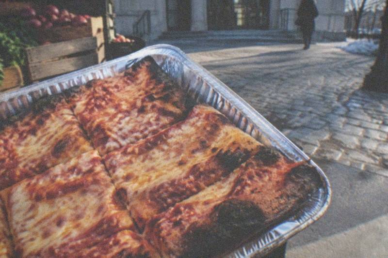 Boston Food Tour: Pizza & North End Italian Classics